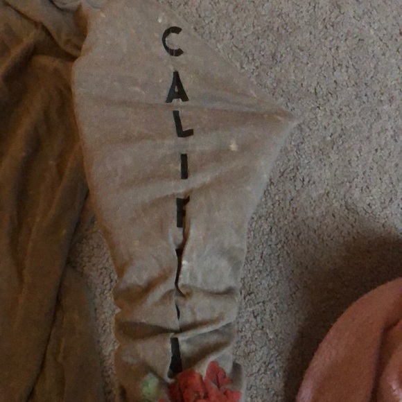 AE top - Picture 4 of 7